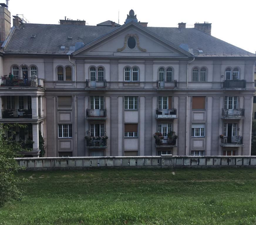 Castel View Apartment Budapest Ngoại thất bức ảnh